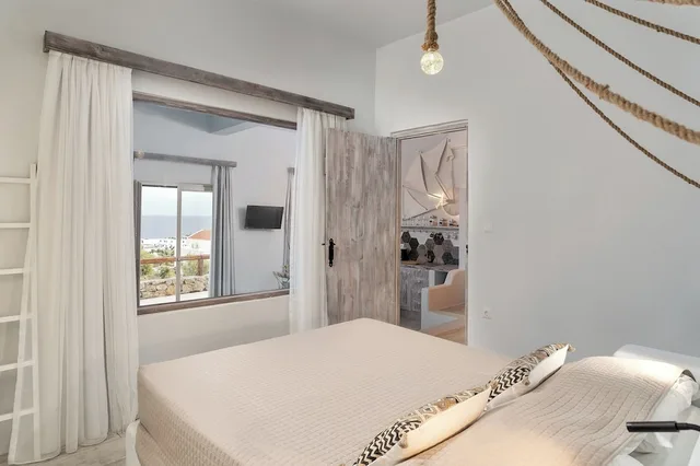 1 Bedroom, Suite, Queen and Twin Beds, Pool Front, Sea View، Althea Boutique Hotel 5/7