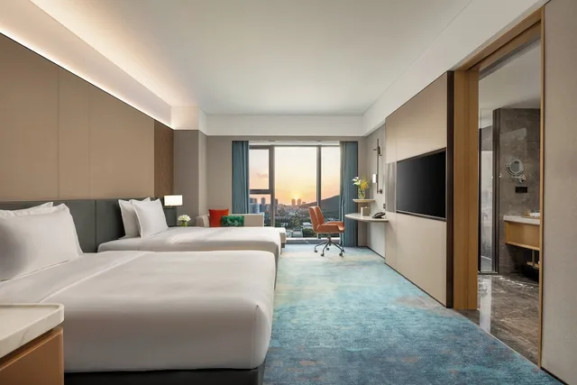 Crowne Plaza Dalian Kerren by IHG، داليان 15/50