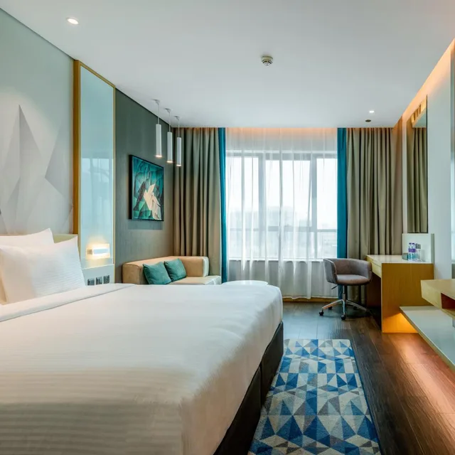 Superior Room, Flora Inn Dubai 3/5