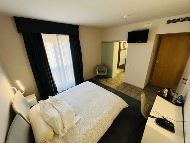 غرفة قياسية بسرير مزدوج، HOTEL SANTA CATERINA 5/10