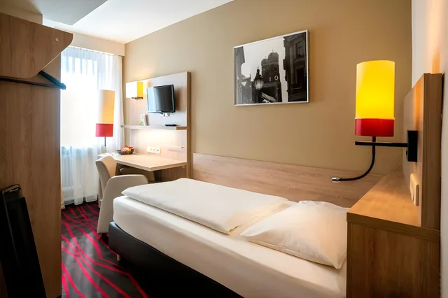 Cozy, City, Single, No Air Condition, Hotel Europaischer Hof - Adults Only 3/3