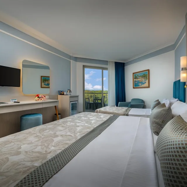 غرفة بسرير مزدوج أو سريرين منفصلين بإطلالة على الحديقة، Pine Beach Hotel 5/10