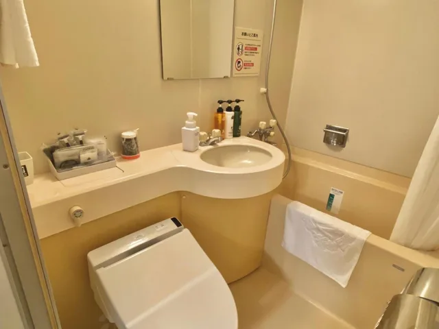 غرفة قياسية بسريرين منفصلين للمدخنين، APA Hotel Isehara-Ekimae 2/2