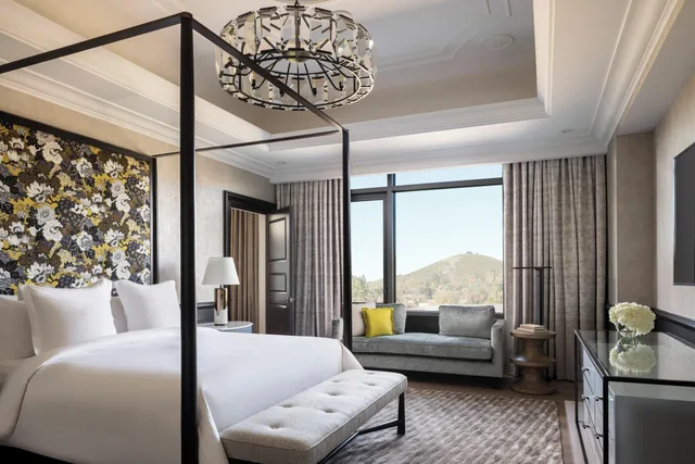 Waterfall, Suite، Four Seasons Hotel Westlake Village 1/1