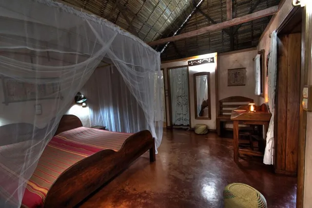 بنغل بسرير مزدوج، Hôtel Clair De Lune 1/3
