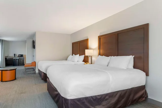 جناح بسريرين كوين، Comfort Inn & Suites Chestertown MD 1/3