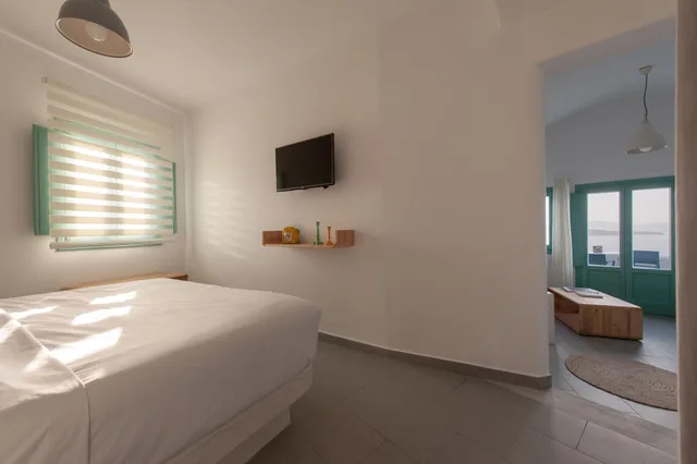 Honeymoon, Suite, Caldera View, Plunge Pool، Avatar Suites 5/10