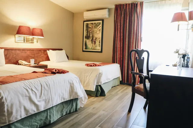 جناح جونيور بسريرين مزدوجين، Hotel La Joya 4/10