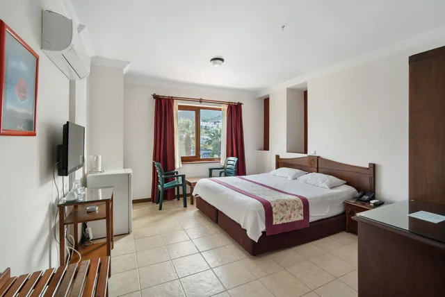 غرفة قياسية بسريرين منفصلين بشرفة، Fora Apart Hotel 4/8