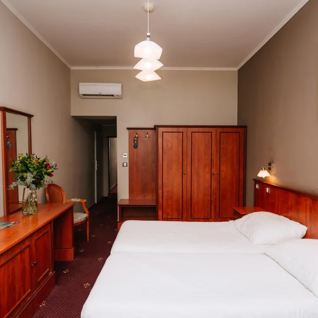 غرفة ثلاثية بسرير فردي، Hotel Union 3/9