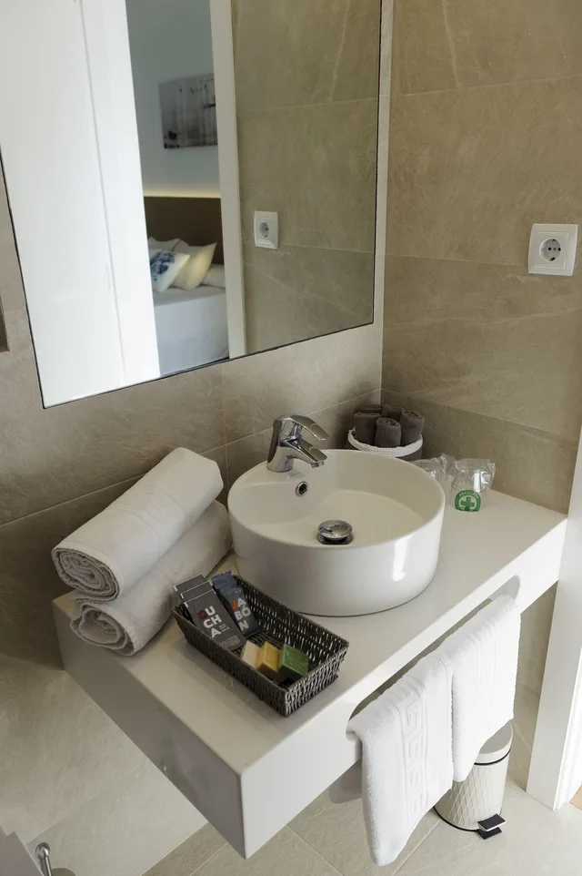 غرفة بريميوم بسرير كوين بإطلالة على البحر، Hotel Rosa Nautica Malgrat de Mar 3/3