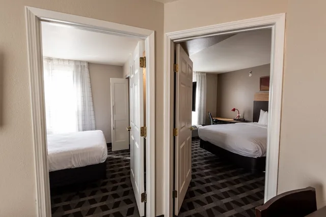 جناح بسريرين مزدوجين بغرفتي نوم، TownePlace Suites Columbus Airport Gahanna 3/3
