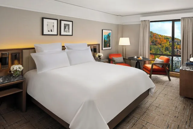 Fairmont, Luxury, King Bed, with View, Fairmont Tremblant 1/3
