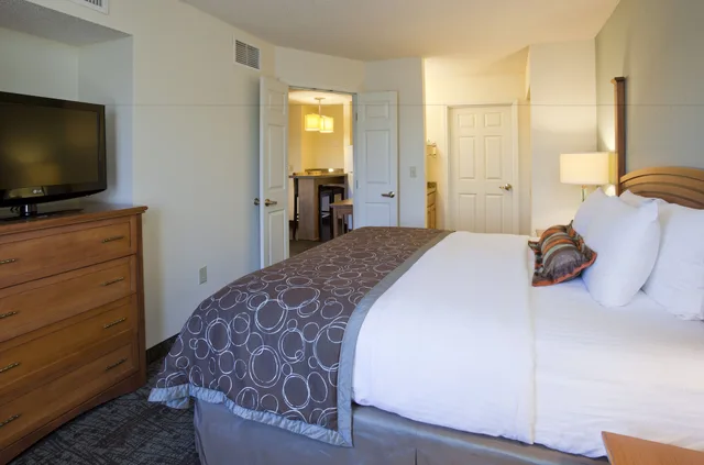 جناح بسرير كوين بغرفة نوم واحدة لذوي الإعاقة، Candlewood Suites Eagan Arpt South - Mall Area, an IHG Hotel 3/7