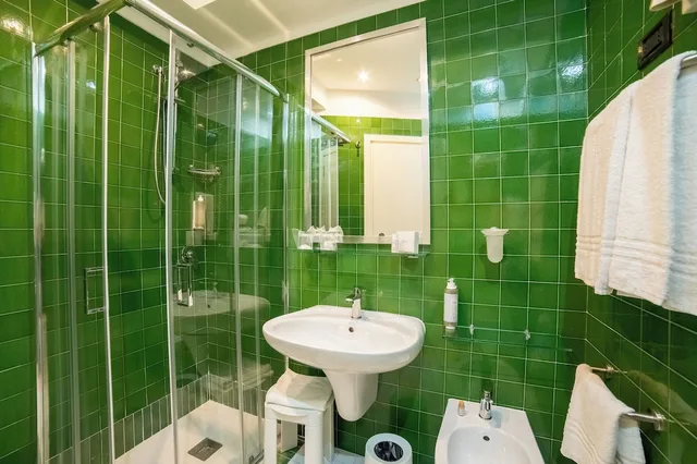 غرفة كلاسيكية بسريرين منفصلين بإطلالة على البحر، Circeo Park Hotel 8/10