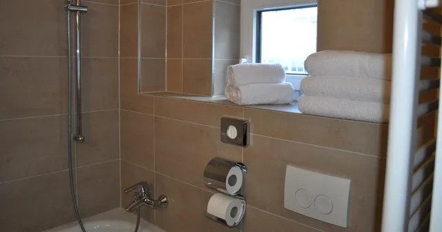 غرفة رباعية بسرير فردي، Goethe Business Hotel 6/7