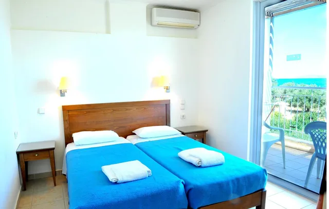 شقة بإطلالة على البحر بغرفتي نوم، MIRABELLA APARTMENTS 1/5