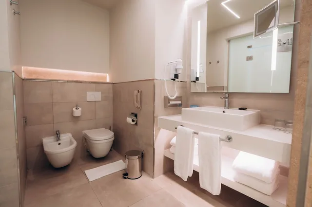 Comfort, Deluxe, King Bed, Reef Oasis Beach Resort 10/10