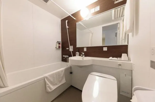 Semi Room, Semi Double Bed، Hotel Tokyo Trip Nishinippori 4/8