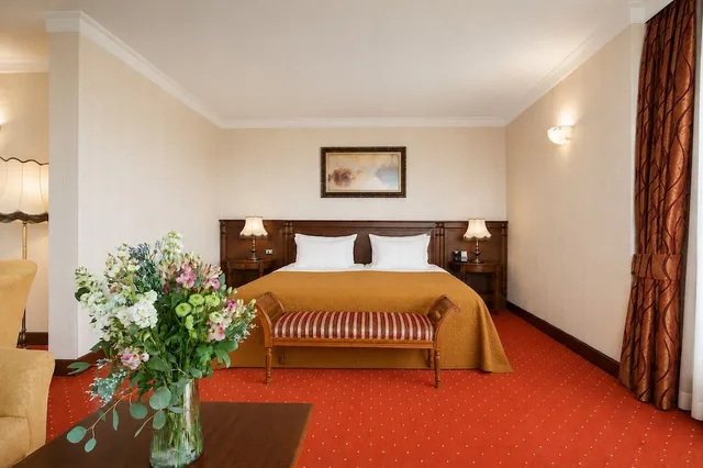 جناح جونيور بسرير كينج، Crystal Palace Boutique Hotel 9/10