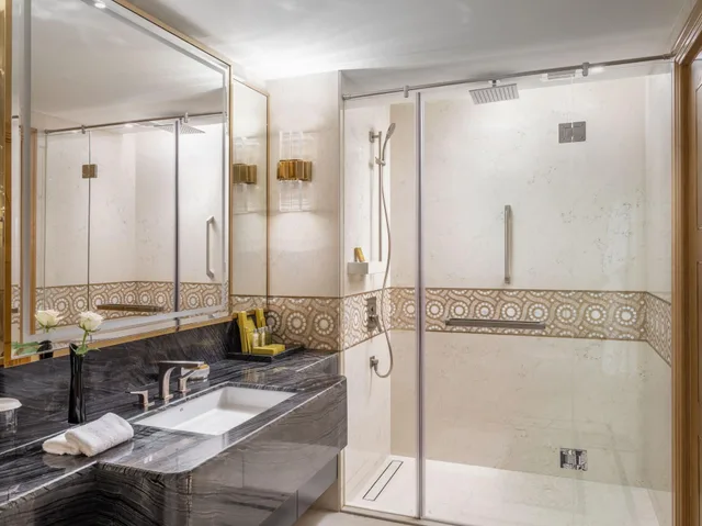 Connecting, Family, Multiple Beds، هيلتون جدة(Jeddah Hilton) 3/3