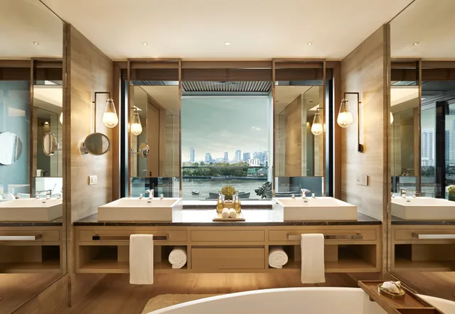 Premier, King Bed, River Front, Capella Bangkok 4/4