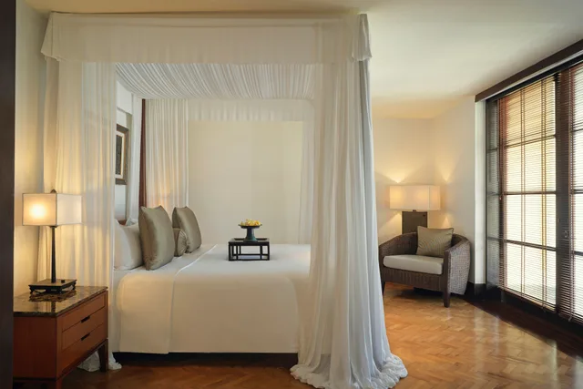 جناح، The Legian Bali 2/4