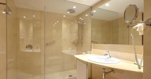 غرفة غراند بسرير مزدوج، Hotel Gran Ultonia 3/3