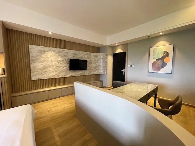 استوديو سيغنتشر بسرير كينج، Boss Mansion Residence 7/9