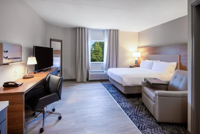 استوديو بسرير كوين، Candlewood Suites Manassas 2/3