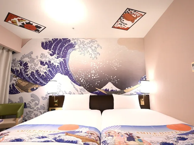 Hollywood, Tower, Twin Beds، Smile Hotel Premium Kanazawa Higashiguchi Ekimae 2/3