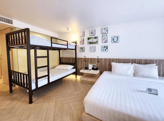 غرفة عائلية بشرفة، Mayaana Beach Resort - Formerly Golden Tulip Pattaya Beach Resort 5/8