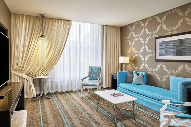 Studio, King Bed, The Nines A Luxury Collection Hotel Portland 3/4