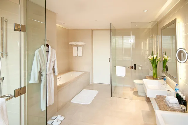 Standard, King Bed, Golf Course View, Lounge Access، Crowne Plaza Shanghai Anting Golf 4/4