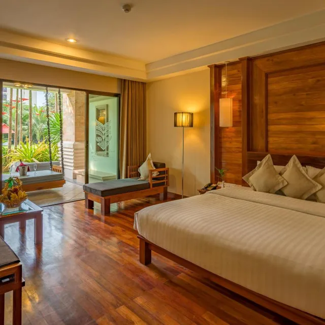 Cabana Pool Access، Angkor Miracle Resort and Spa 1/10
