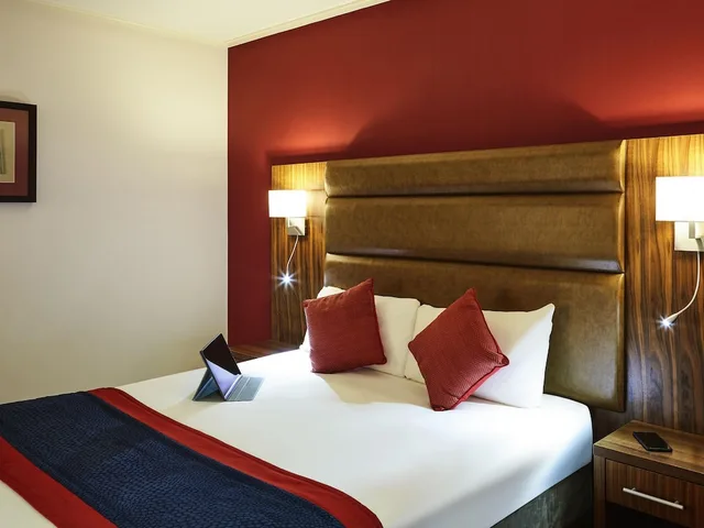 غرفة سوبيريور بسرير مزدوج، Mercure Newbury West Grange Hotel 3/7
