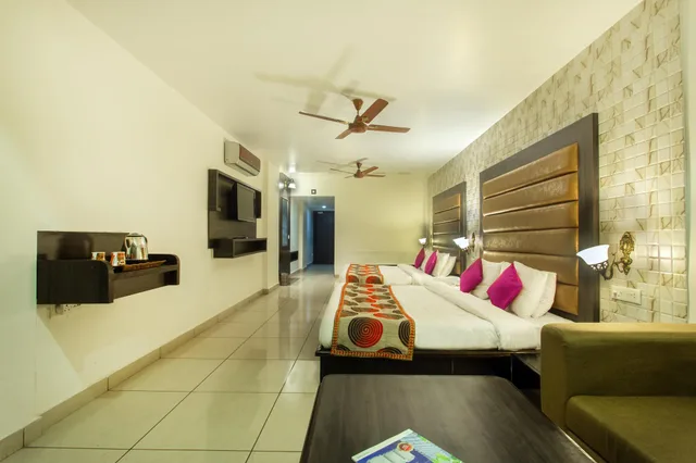 غرفة عائلية بسريرين مزدوجين، Hotel Subash International 2/2