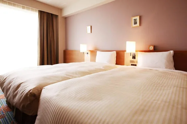 غرفة بسريرين مزدوجين بإطلالة على البحر في المبنى الرئيسي، Vessel Hotel Campana Okinawa 1/8