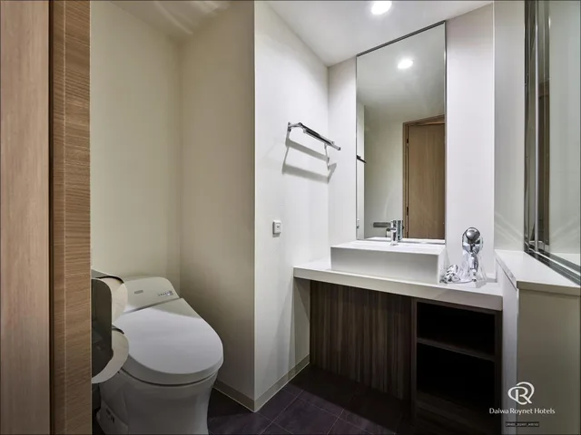 Triple Room, DEL style Osakashinsaibashi by Daiwa Roynet Hotel 4/5