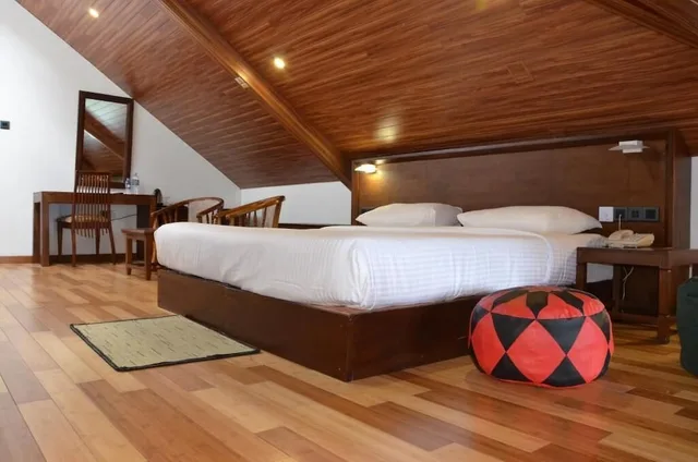 غرفة قياسية بسرير كينج، Heaven Seven Hotels 1/1