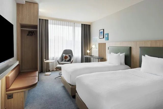 غرفة بسريرين منفصلين، Courtyard by Marriott Zurich North 3/8
