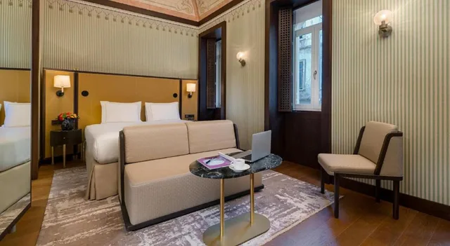 غرفة ديلوكس بسرير كينج، The Galata Hotel Istanbul - MGallery Collection 10/10