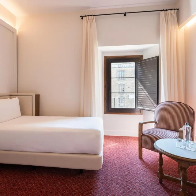 غرفة سوبيريور بسرير مزدوج، Eurostars Los Agustinos 3/5