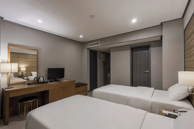 (AIR) Superior Twin، Insadong Crown Hotel 4/10