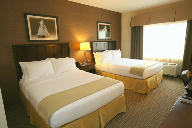 غرفة قياسية بسريرين كوين، HOLIDAY INN EXPRESS SAN DIEGO SOUTH - CHULA VISTA 3/10