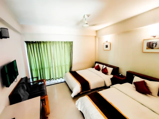 غرفة قياسية بسرير كوين بإطلالة على المدينة، Hotel Kollol By J & Z Group 1/10