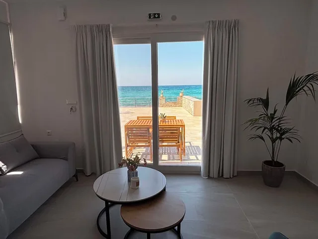 استوديو عائلي بسرير مزدوج بإطلالة على البحر مع أريكة، Socrates Apartments &amp; Restaurant 5/6