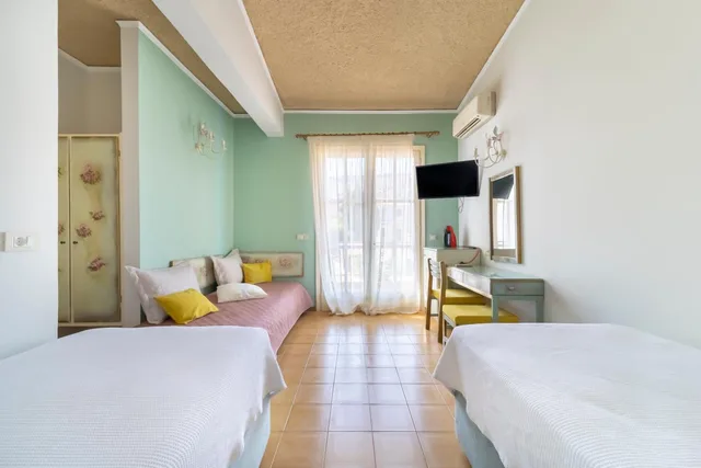 Room, Triple, Garden View, Hotel Agia Markella 7/10