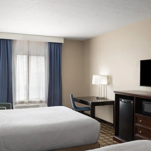 غرفة قياسية بسرير كوين لذوي الإعاقة، Garner Hotel Page - Lake Powell Area By IHG 5/10