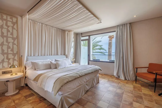 غرفة قياسية بسرير مزدوج بإطلالة على البحر بشرفة بغرفة نوم واحدة، Hotel Hoposa Uyal 4/8
